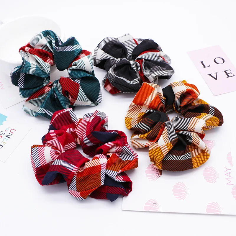 4 pcs/lot Mix Colors Retro Plaids Prints Hair Elastic Scrunchies Ponytail Holder Tie Classical Elastics Bands for Girl |