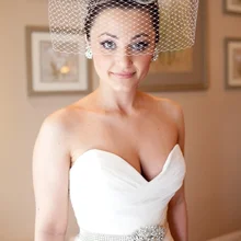 Точки паффи тюль фаты высокое качество дешевые короткой головой фата на мантилья фата с расческой V824