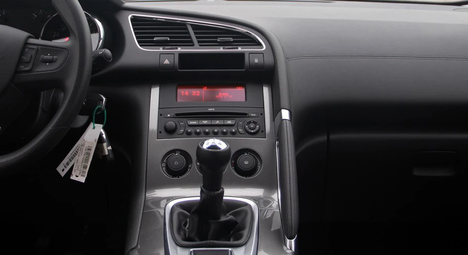 Sale 9" 2.5D IPS screen Car DVD Multimedia Player GPS For Peugeot 3008 audio car radio stereo navigator Bluetooth wifi built in 1 Sale 9" 2.5D IPS screen Car DVD Multimedia Player GPS For Peugeot 3008 audio car radio stereo navigator Bluetooth wifi built in 1