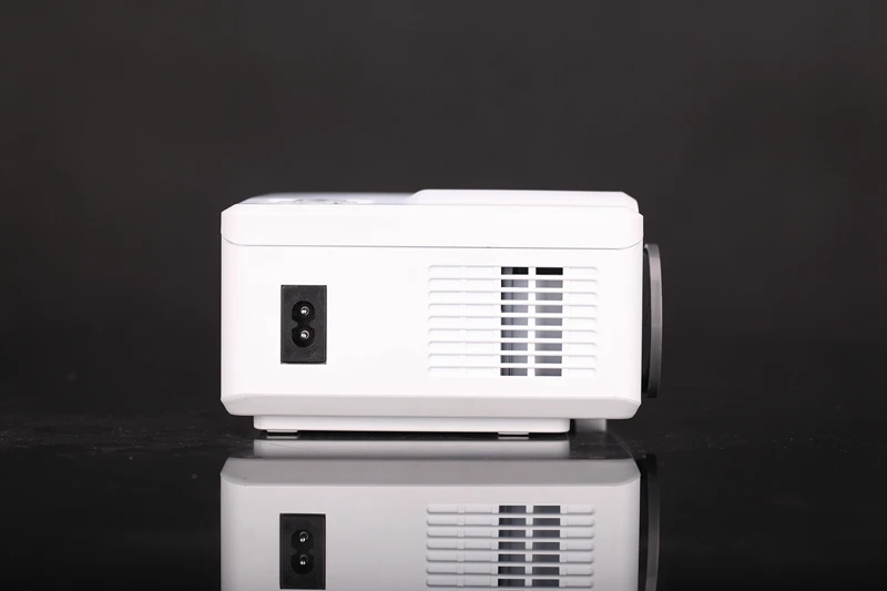 X9 Real three glasses lens High performance LCD Handheld 3D Native 800x480 Support 1080 Home theater system X9 Real three glasses lens High performance LCD Handheld 3D Native 800x480 Support 1080 Home theater system