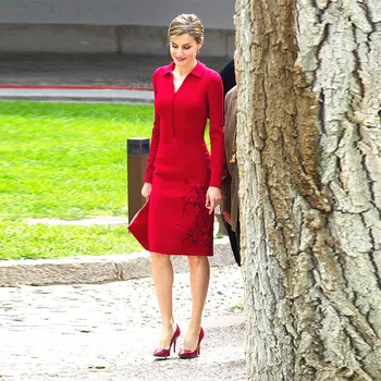 

2018 Fashion Celebrity Inspired Women Dress Autumn Vestidos De Festa Woman Exquisite Embroidery Long Sleeve Party Sheath Dresses
