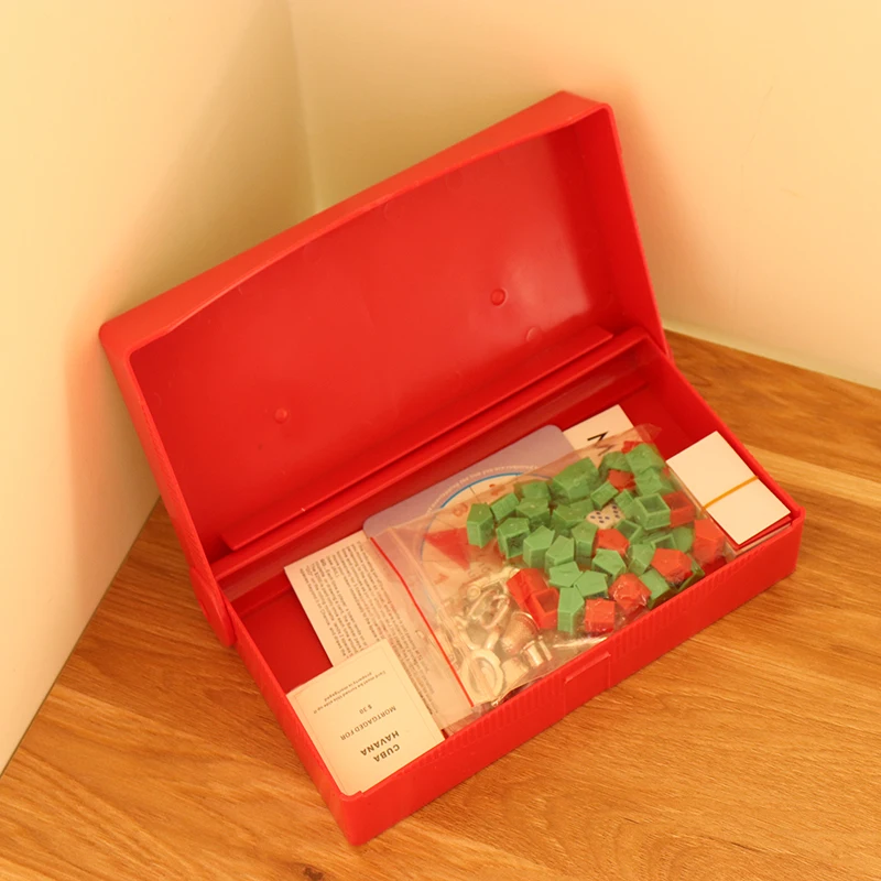 

Funny Tycoon Foldable tool box Games Crossword Board Spelling Games Word Matching Anagrams Children Teaching Aid