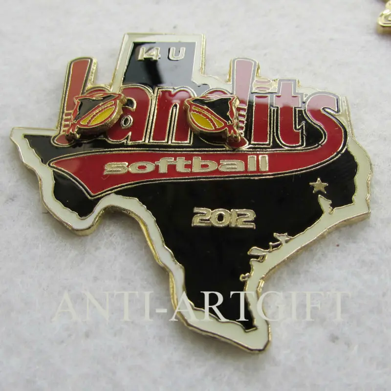 

Custom Softball Club Metal Badge High Quality Gold Plated soft enamel craft