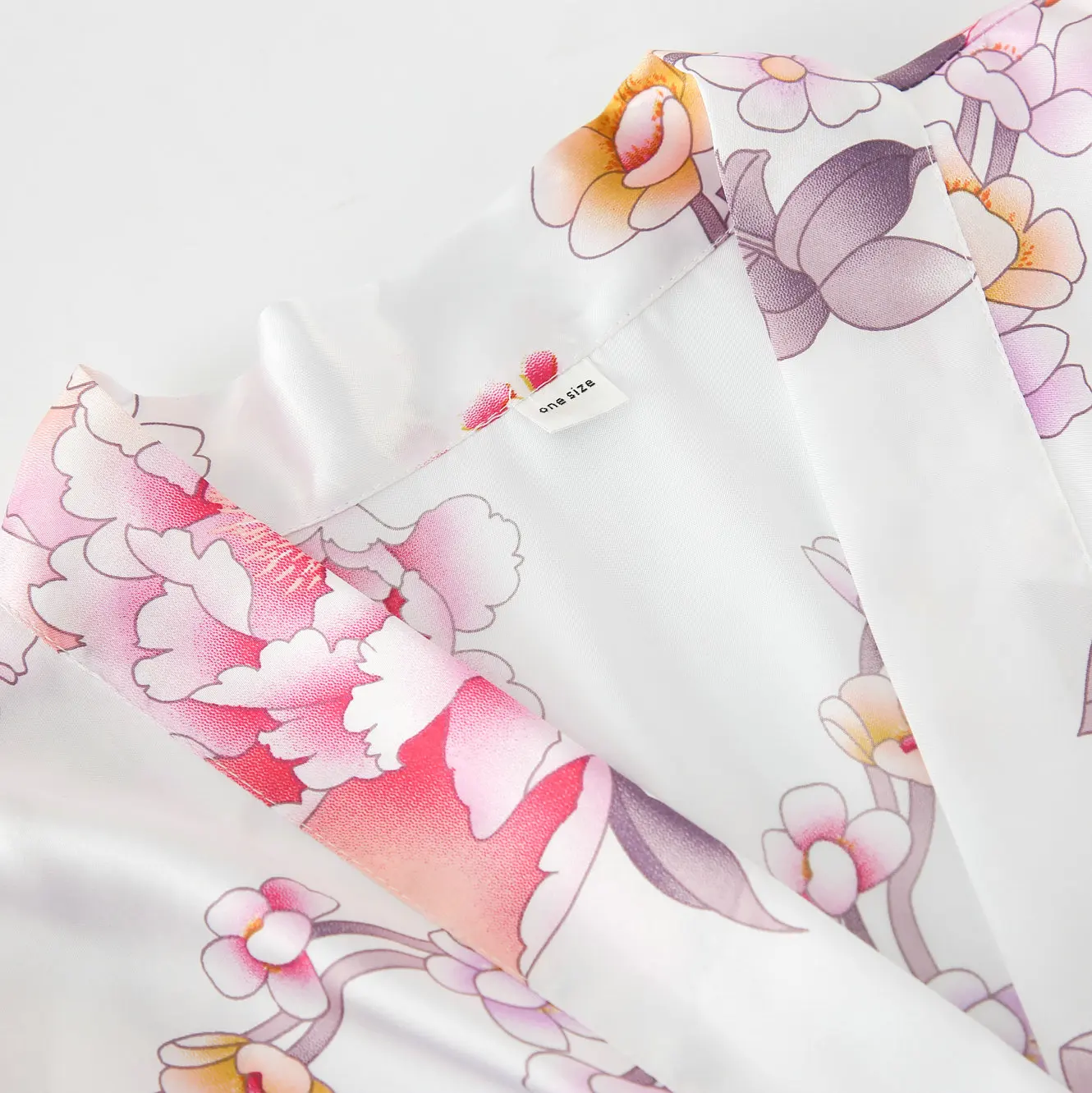 YUXINBRIDAL халаты с цветочным принтом с кружевной отделкой цветочный атласный Шелковый Свадебный невесты кимоно для невесты Халаты вечерние халат свадьба