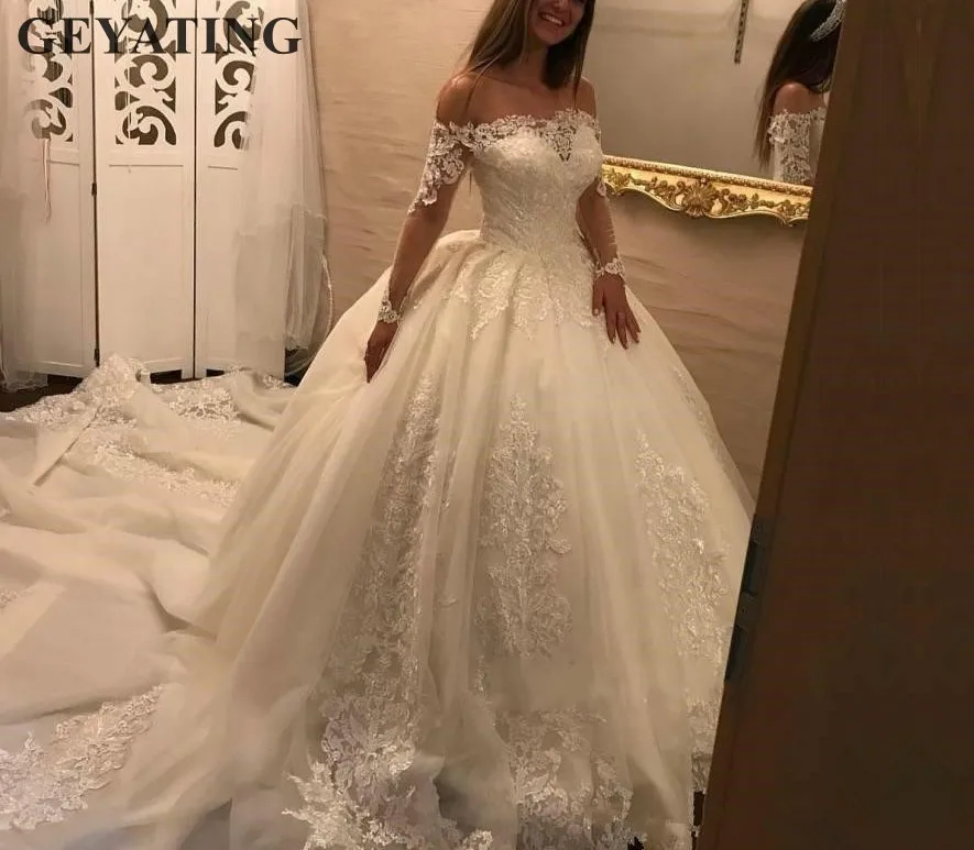 Арабский кружево одежда с длинным рукавом Свадебные платья бальное платье элегантное платье с вырезом "лодочка" с открытыми плечами Тюль Свадебные платья «Принцесса» со шлейфом