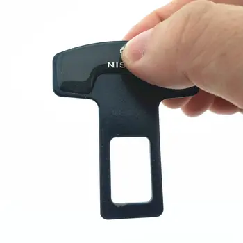 

2pcs/lot quality zinc alloy car seat belt clip safety belt plug For Nissan GTR TEANA Qashqai SUNNY Altima Maxima Murano 350Z