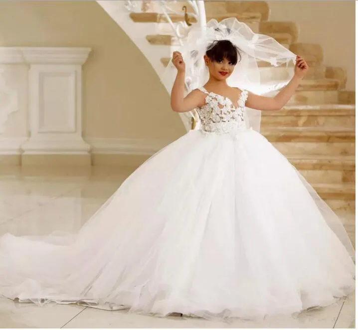 

Hot Sales White Puffy Flower Girl Dresses Lace Tulle Appliqued for Wedding Custom Made Kids Ball Gowns First Communion Dress