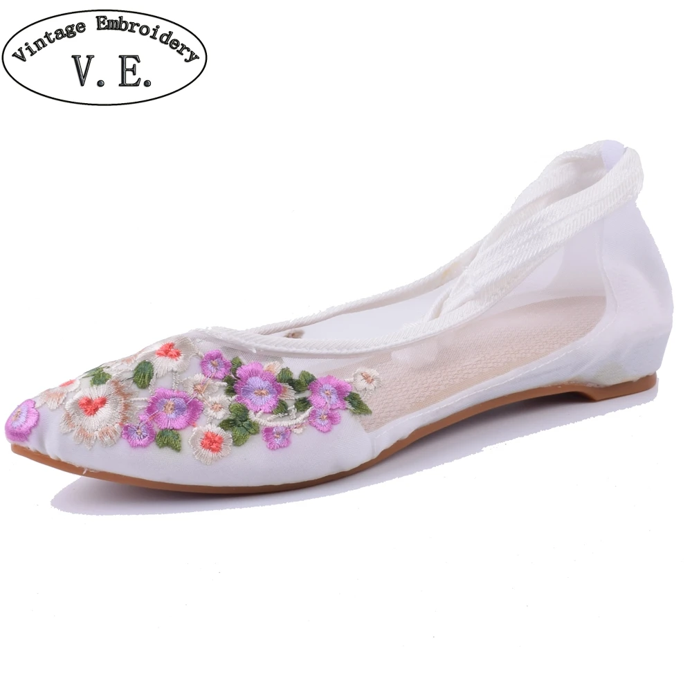 

Summer Women Flats Pointed Toe Gauze Breathable Sandals Floral Embroidery Soft Ballerina Shoes Woman Zapatos Mujer Casual