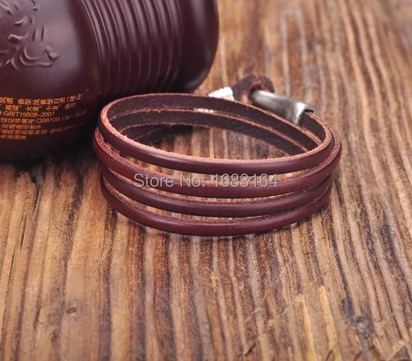 

D10 Brown Quality Leather Bracelet Wristband Four Laps Hook Cuff Men's