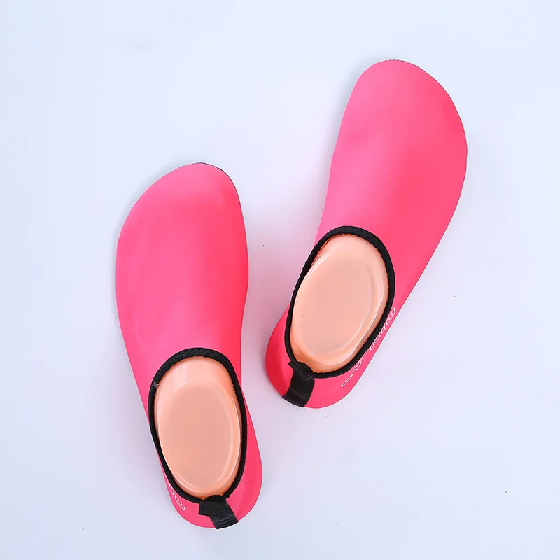 النساء المياه أكوا المنبع أحذية الرجال الرياضية القيادة الصلبة أحذية الشاطئ للسباحة بركة مخطط تصفح البحر النعال