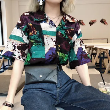 

Holiday Beach [leisure Loose] Shirt Printed Shirt Korean Retro Oil Painting V-neck T-shirt Summer Shirt Women's New Spring Shirt