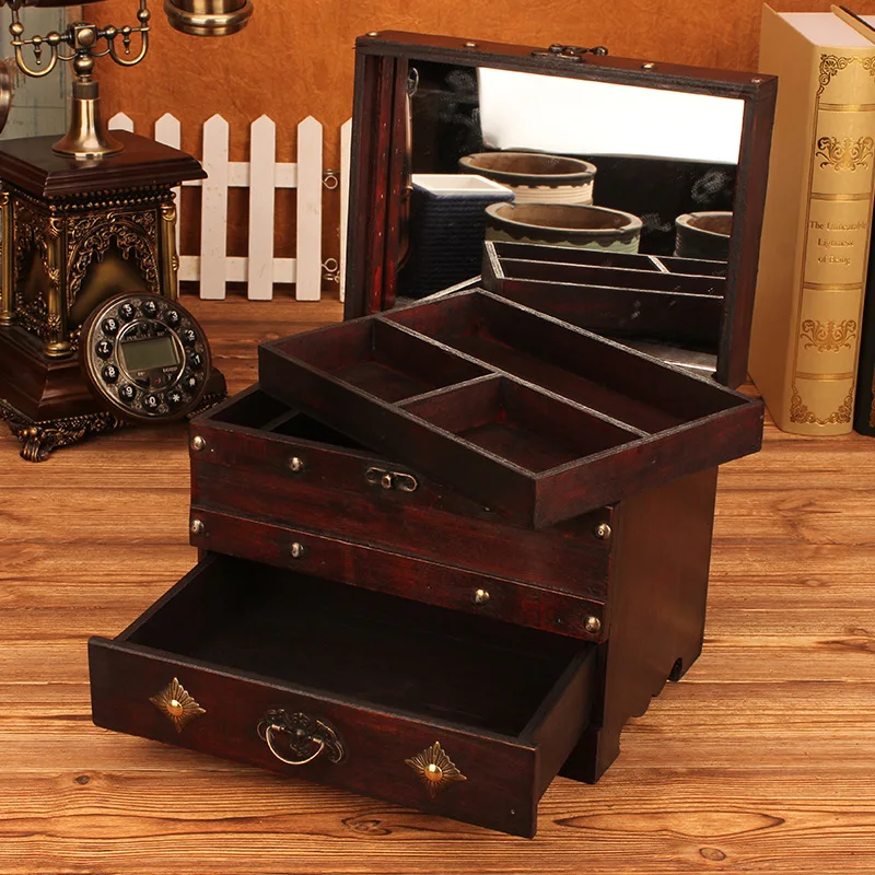 

Vintage large wooden jewelry box with lock pattern Toilet case Desktop finishing box storage box princess storage box wooden