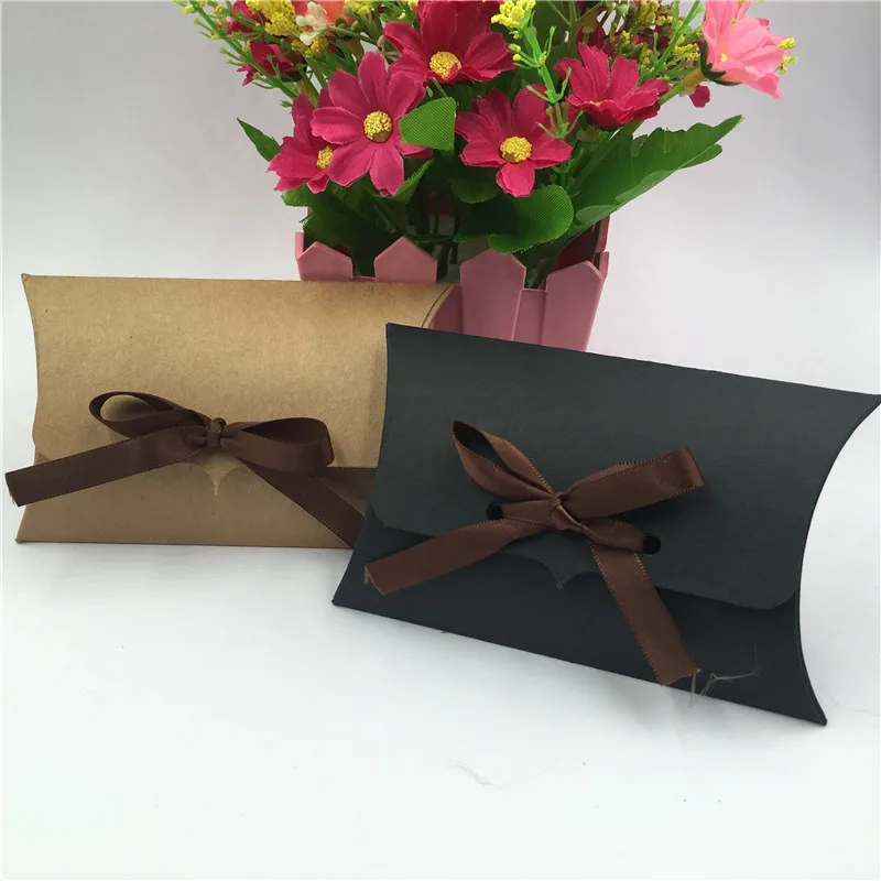 

Brown Black Pillow Paper Box With String 100Pcs Handmade Kraft for Jewelry Candy Cookie Carrying Packing Storage Gift Boxes