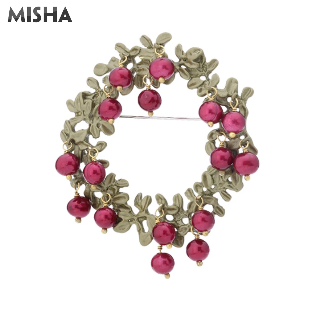 

MISHA Red Cranberry Brooch Freshwater Pearl High Quality Jewelry Handmade Luxury Brooch Pins For Women Wedding Gift Bridal 2461