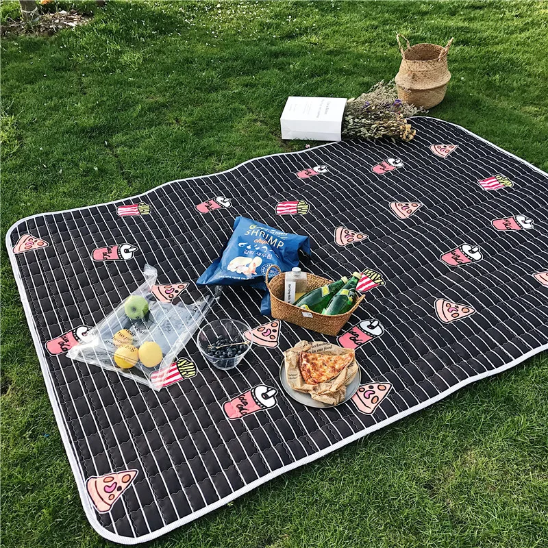 

New European Style Print Pattern Non-Slip Comfort Polyester Fabric Picnic Mat Moisture-Proof Wear-Resistant Anti-Slip Mat