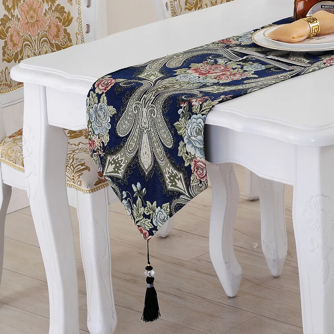 الأوروبية الفاخرة الجدول عداء النمط الصيني سماط الأمريكية البلد الشنيل تلفزيون نهاية العدائين السرير طاولة القهوة القماش الأوروبية الفاخرة الجدول عداء النمط الصيني سماط الأمريكية البلد الشنيل تلفزيون نهاية العدائين السرير طاولة القهوة القماش