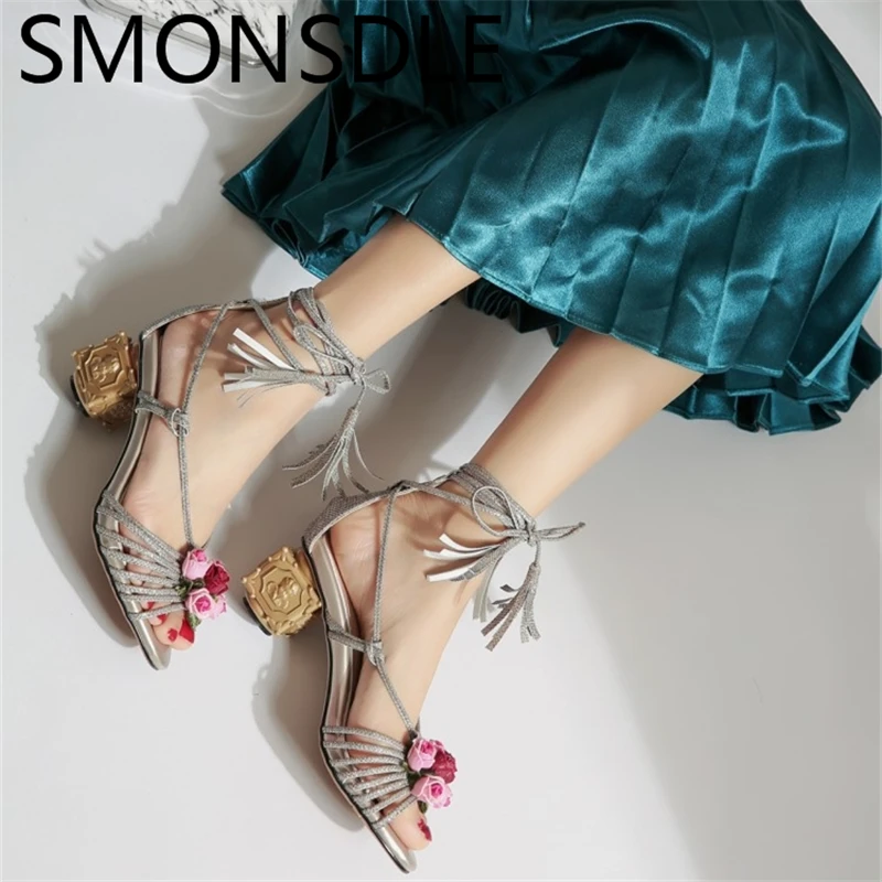 

2018 New Summer Women Sandals Flower Peep Toe Lace Up Mid Golden Heel Women Shoes Silver Gold Ladies Wedding Sandals Shoes Woman