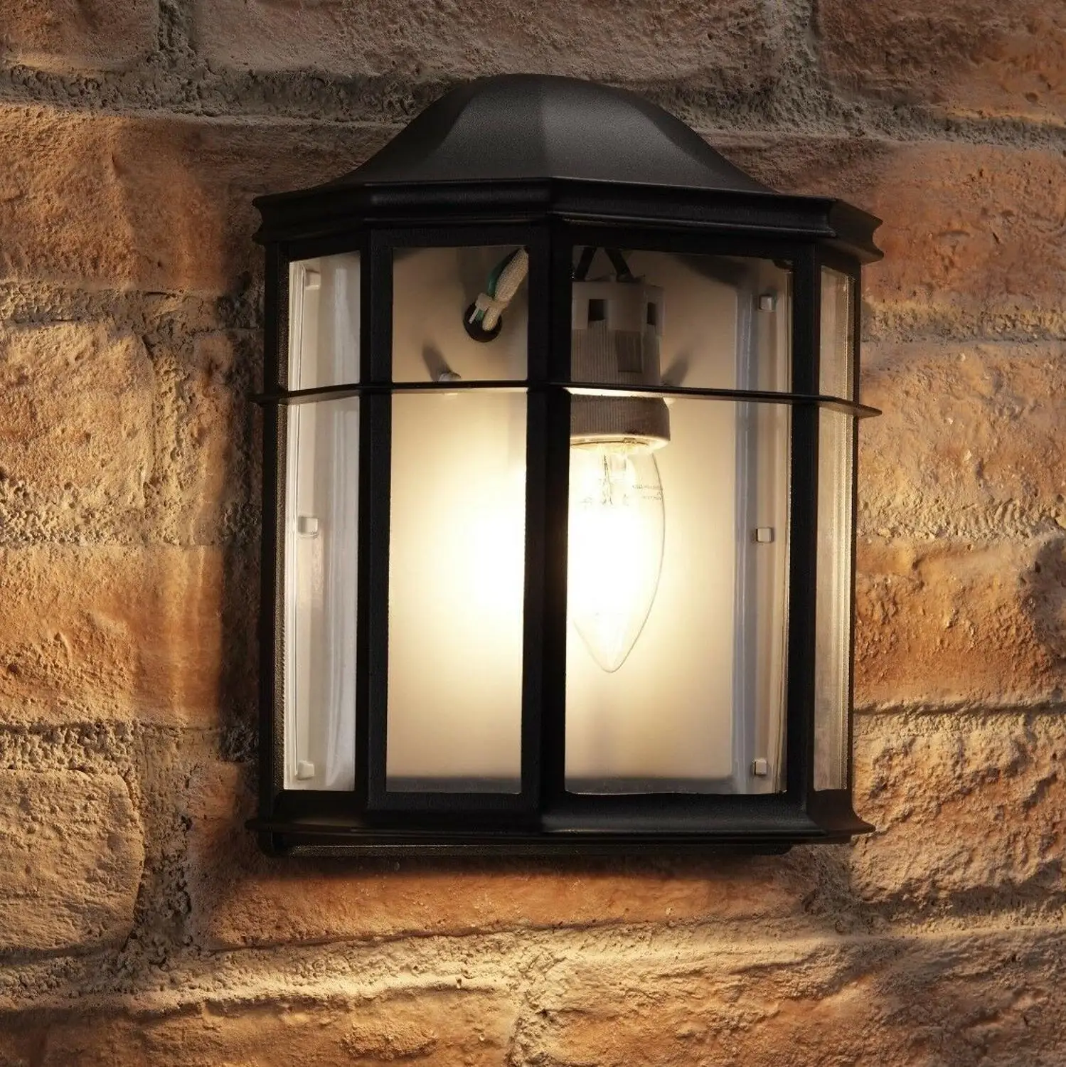 

Auraglow Outdoor Lantern Wall Waterproof Garden Wall Lamp Courtyard Street Light Fence Roof Terrace Balcony Lamp