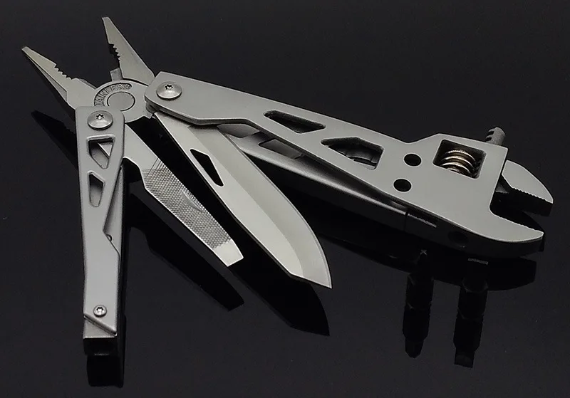 

Multi Pliers Multifunction Knife Multitool Screwdriver Adjustable Wrench Folding Pliers Outdoor Tactical Multi Tools Hand Tool
