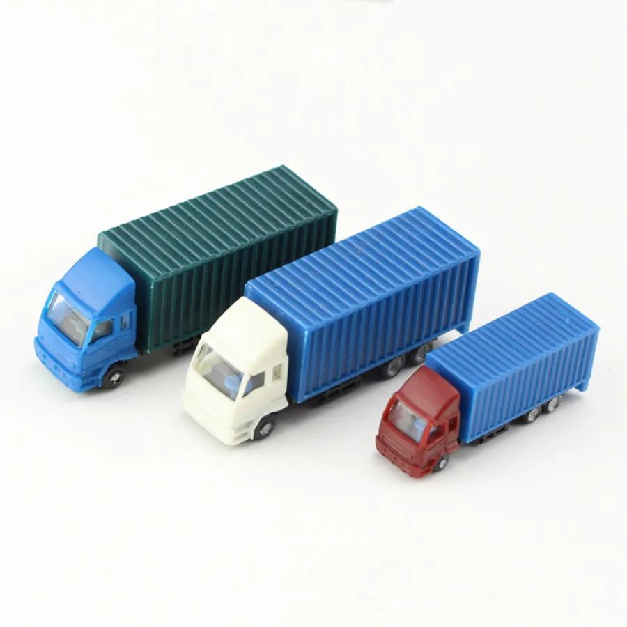 plastic model truck in archiecture model building (13)