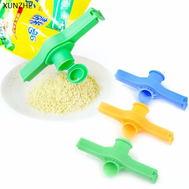 

XUNZHE New Creative Reusable Bags Clip Snack Bag Moistureproof Sealing Clamp Keeping Food Fresh Tool With Cap Discharge Nozzle