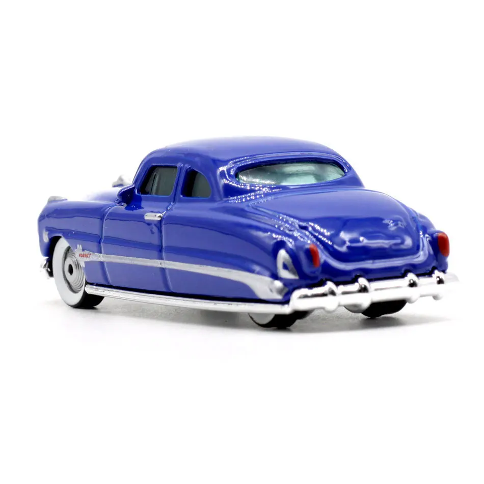 Машинка Disney cars 2 Fillmore