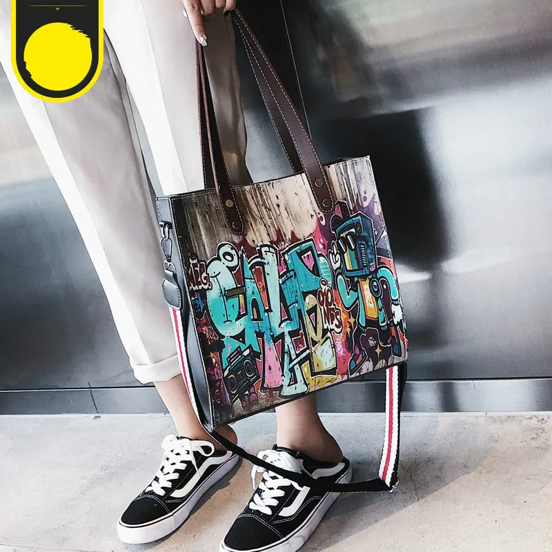

Bag for women Fashion large-capacity graffiti bag 2019 Korean version of the broadband Tote big bag shoulder Messenge Louis Bag