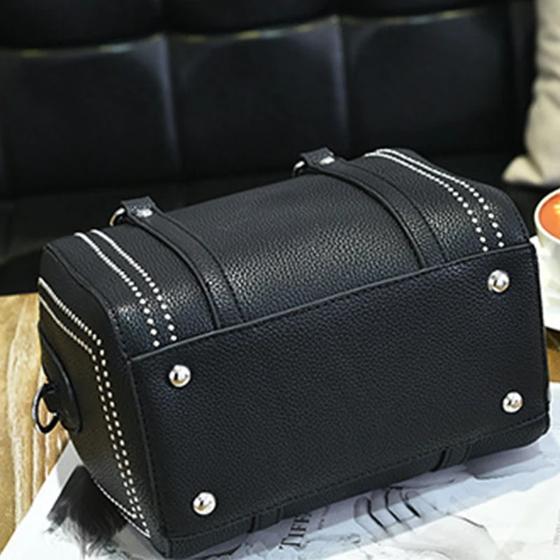 Сумка женская кожаная винтажная с заклепками|designer women bag|women bagwomen bags designer |