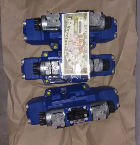 

NEW REXROTH VALVE 4WEH 22 J76/6EG24NESK4/10B12