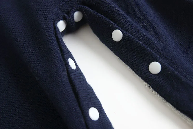 Kopen Hoge kwaliteit 2018 baby jongen hond herten herten patroon katoen gewaden mannen en vrouwen baby leuke dierlijke zachte gebreide een stuk romper