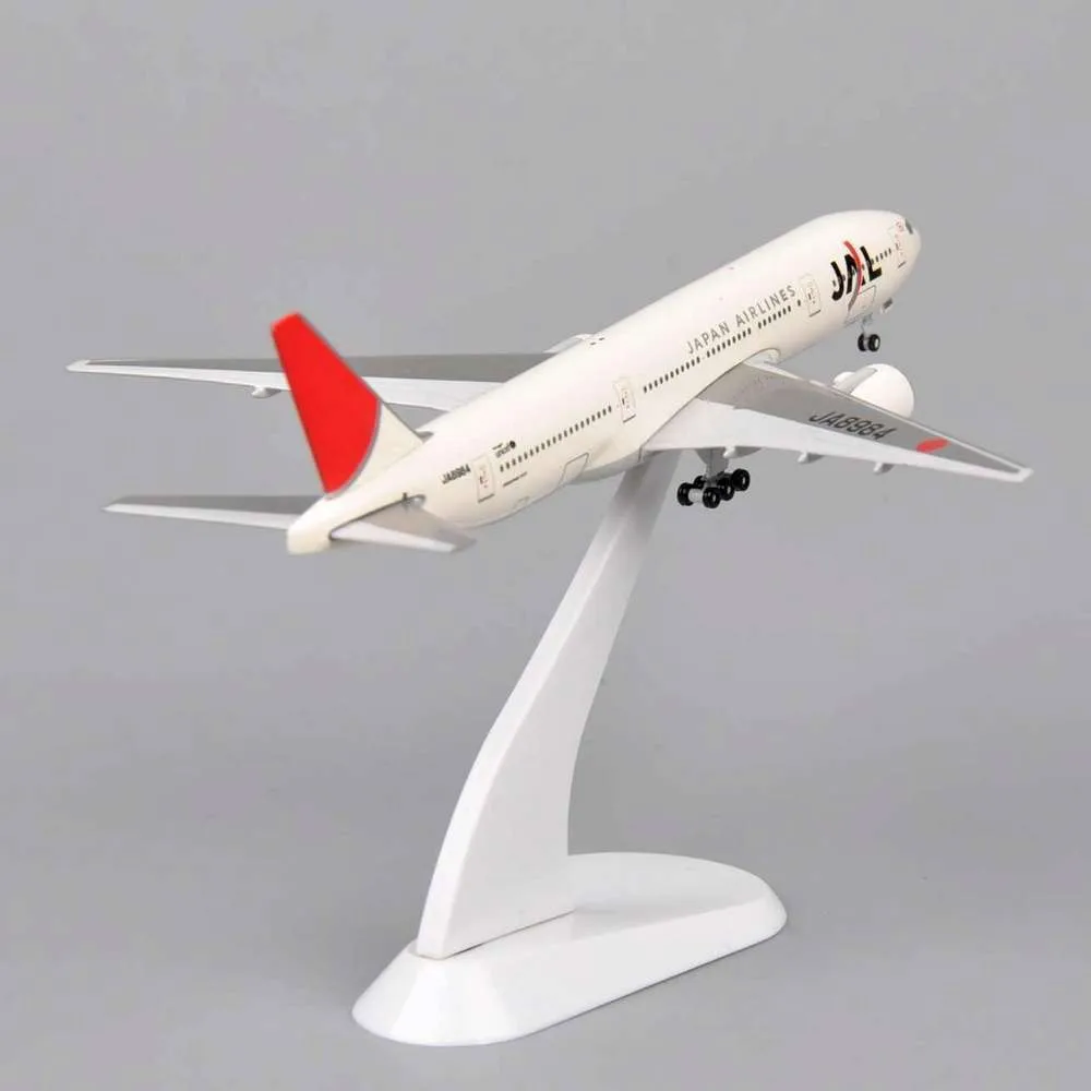 Масштаб 1:400 японские авиалинии модель литая самолета JA8984 игрушечный автомобиль