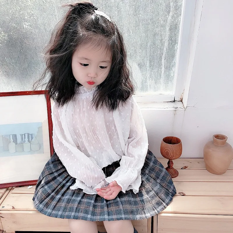 

DFXD 2019 Spring Baby Girls Shirts New Fashion Kids Flare Sleeve Lace Wood Ear Collar Princess Children Tops Baby White Blouse