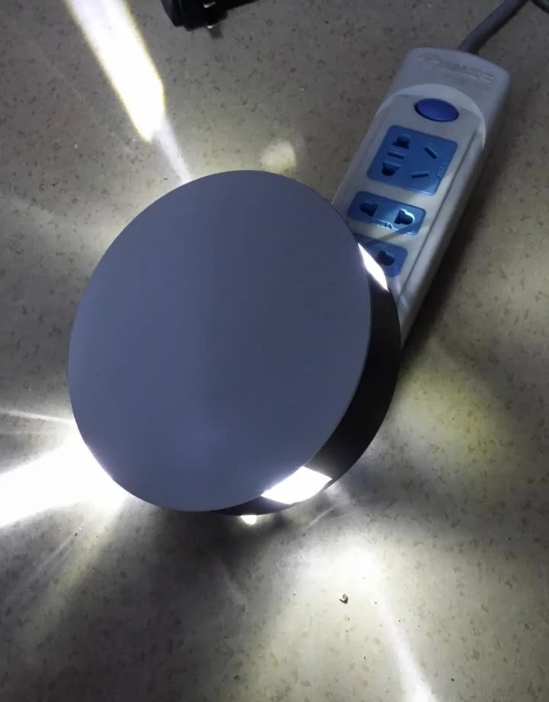 r (1)