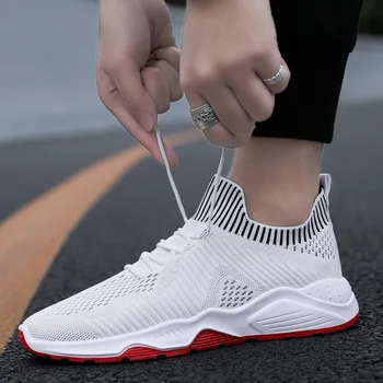 

Designer shoes 2019 New spring Men Casual Shoes High help flyknit Men Sneakers Flats Mesh Slip On Loafers zapatillas hombre B210