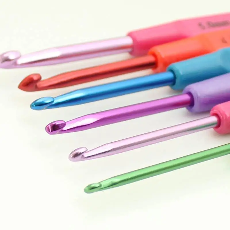 6 шт пластиковые ручки для вязания крючком разноцветные Алюминиевые крючки для вязания спицы металлический крючок для вязания шаблон Набор для плетения