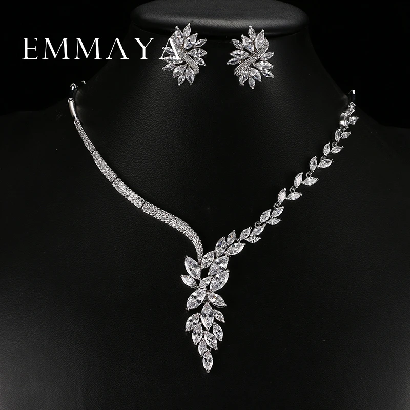 Emmaya New Unique Design Choker Necklace Stud Earrings Bridal Jewelry