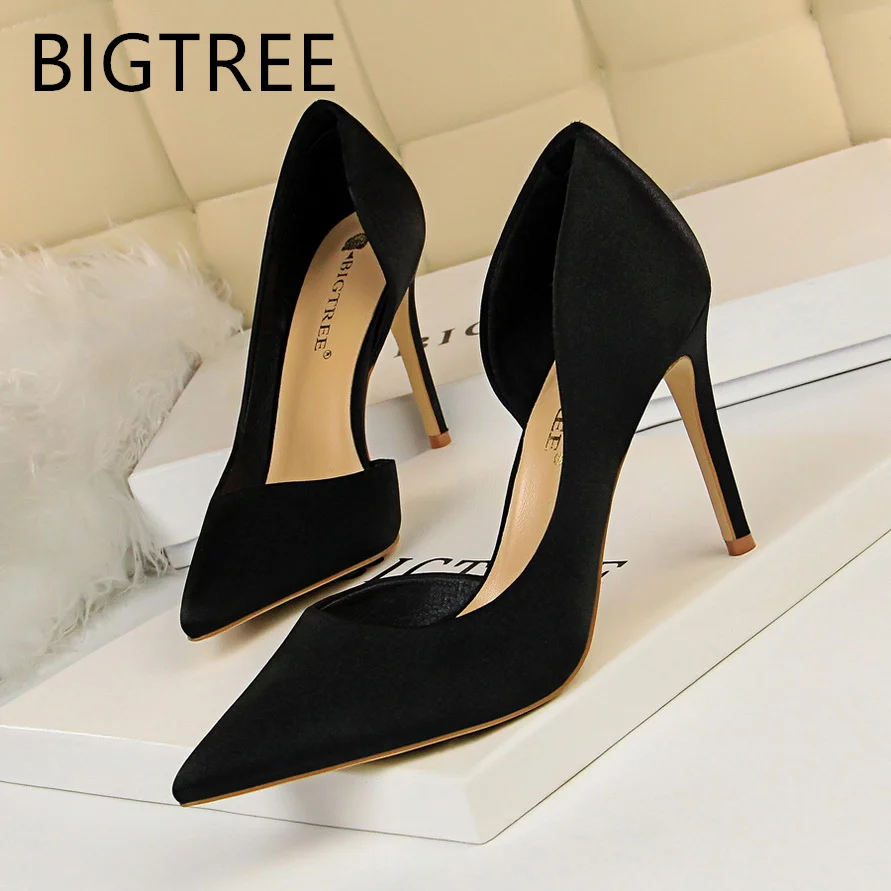 

Soft Leather Concise Women Pumps New Arrival Shallow Fashion Women's High Heels Shoes Pointed Toe Sexy Side Cut-Outs Party Shoes