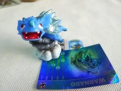 

CC02--Swap Force Lightcore Warnado Figure+Card+Code No Package