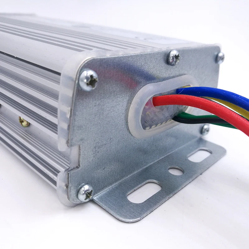 Reversível do Controle de Pwm do Controlador v da Velocidade do Motor da C.c. Interruptor Reverso Dianteiro 70a 12 V-60 12 Cheap Controlador do motor