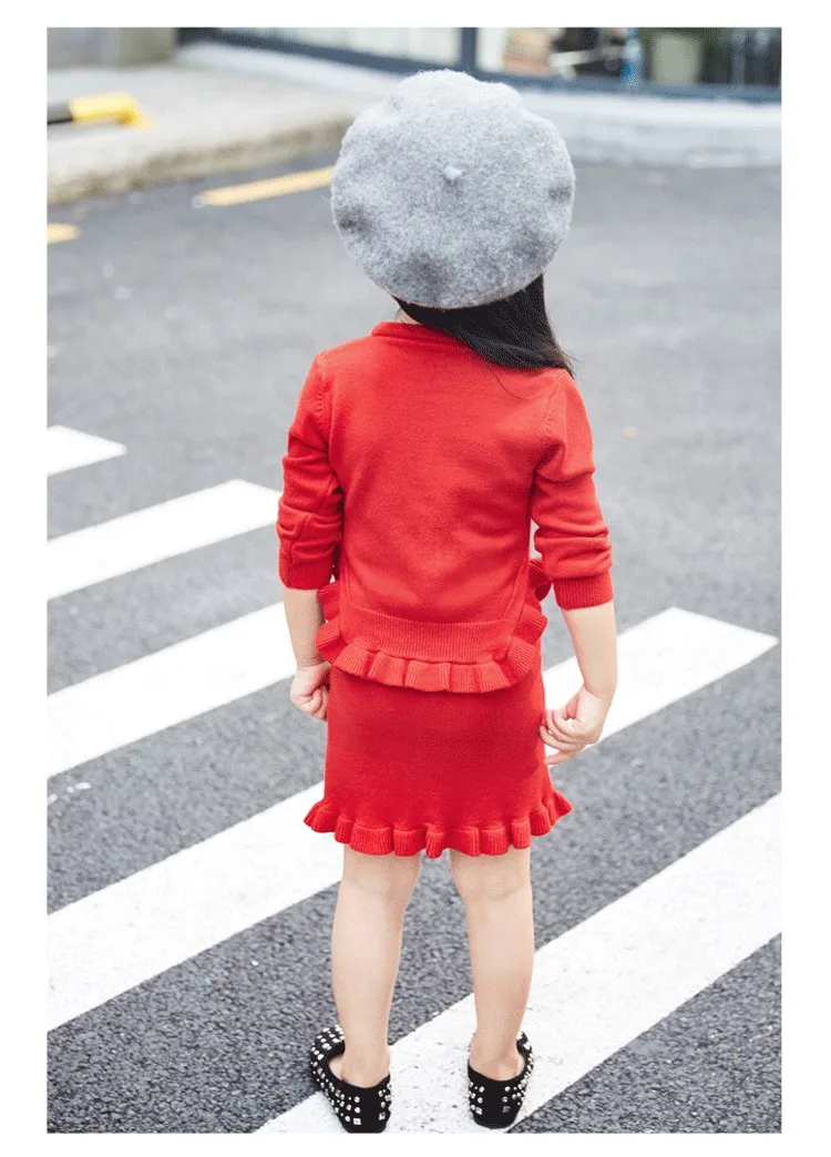 Вязаная сумка для девочек оптом юбочный костюм вязаный свитер «медвежонок» для девочек + сумка костюм: короткая юбка «хип-хоп» 2 шт детский
