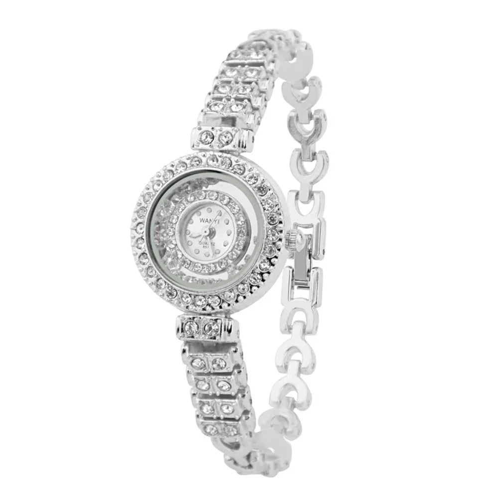 

2019 New luxury popular Exquisite gold and Silver women watches women watch Personality stainless steel strap women Watch AA4