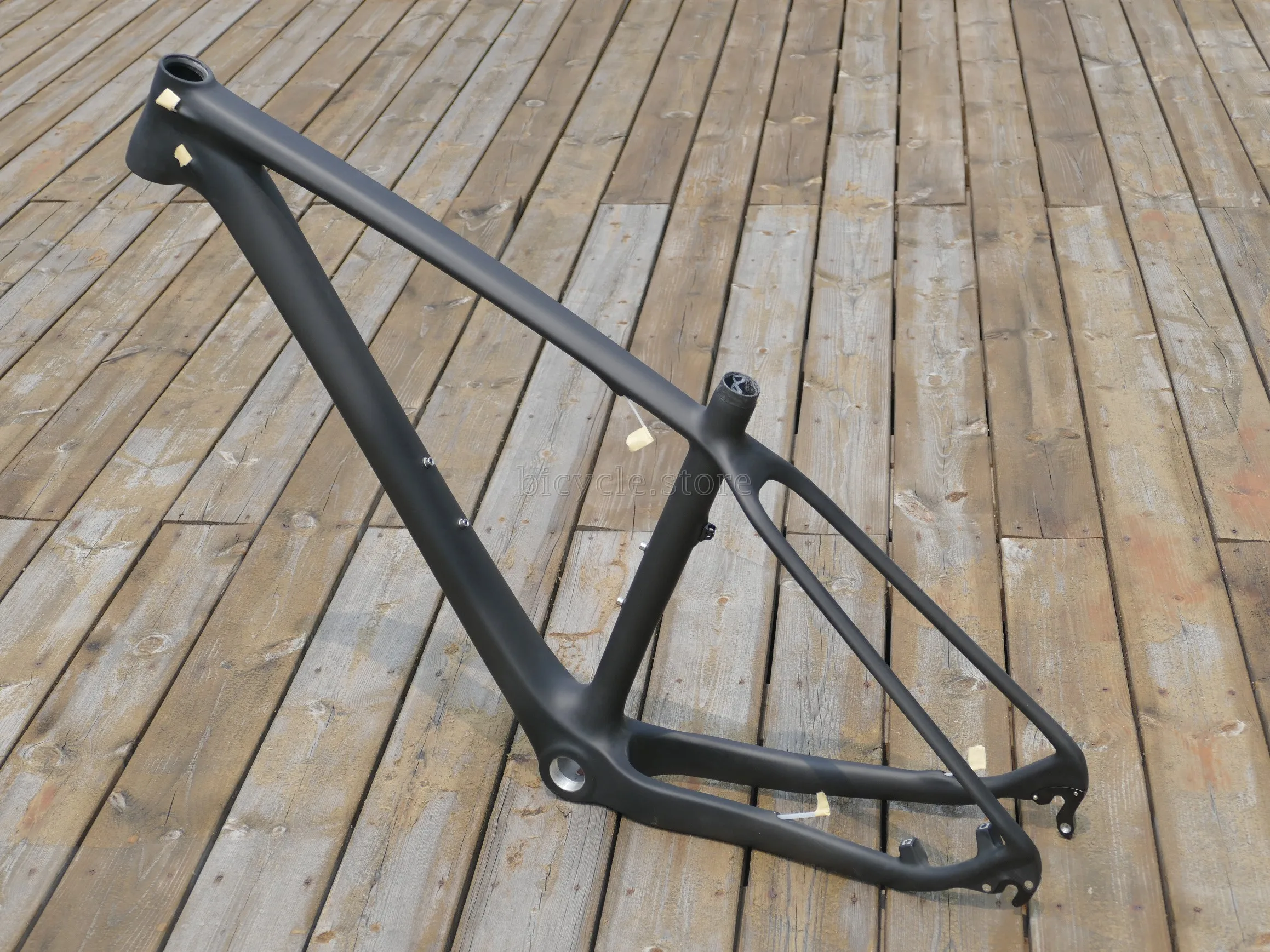 Sale Clearance Frame  High Quality Full Carbon Fiber UD Glossy 26ER Mountain Bike MTB Bicycle BSA Frame   17" 0