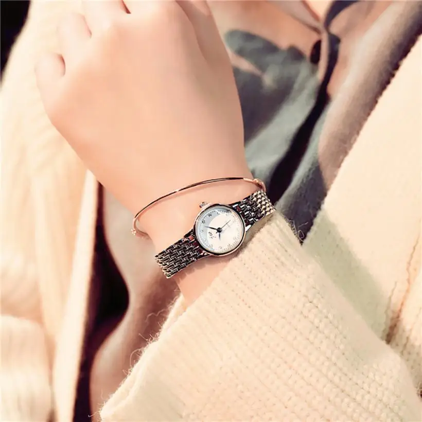 Модный эффектный тонкий ремешок маленькие женские Кварцевые аналоговые наручные маленькие циферблат нежные часы Роскошные деловые часы