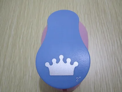 Outsize Embossing Flower Paper Cutting Punches For Scrapbooking Tools Circle Cutter Hole Punch Eva Craft Punching Machine 4-5cm - Цвет: An Crown