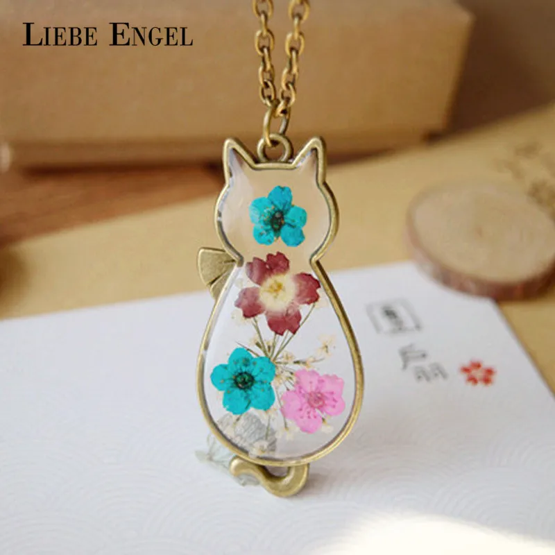 

LIEBE ENGEL Dry Dried Flower Necklace Glass Pendant Metal Animal Cat Real Flower Necklace For Women Vintage Jewelry DropShipping