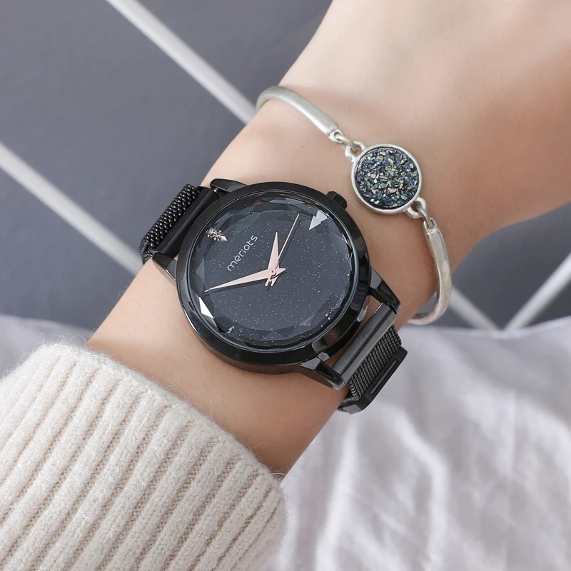 Fashion Women Quartz Watches Luxury Starry Sky Dial Magnet Buckle Ladies Wristwatch Dress Clock Relogio Feminino