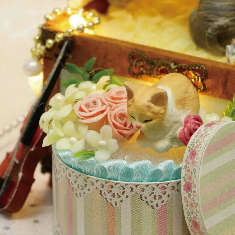 Candy Cat Doll House Explosion CASA DE BONECA POPPENHUIS Box Accessories Miniature Dollhouse Kit Toys