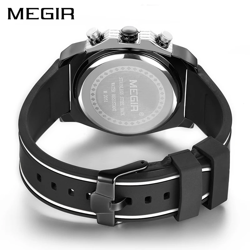 men watch (2)
