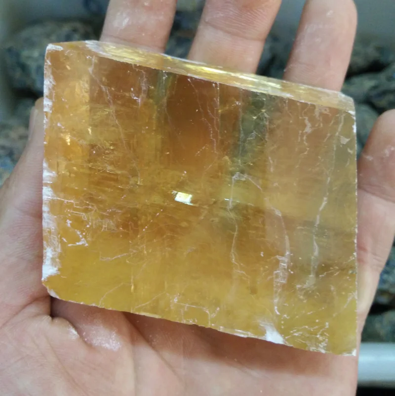 

Crystal stone gravel natural obing chau ishihara furnishing articles block calcite ore body teaching specimens