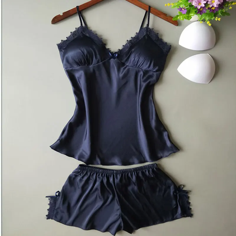 

2019 new pajamas set ladies silk lace sling + shorts 2 piece solid color comfortable home service spring summer sexy lingerie